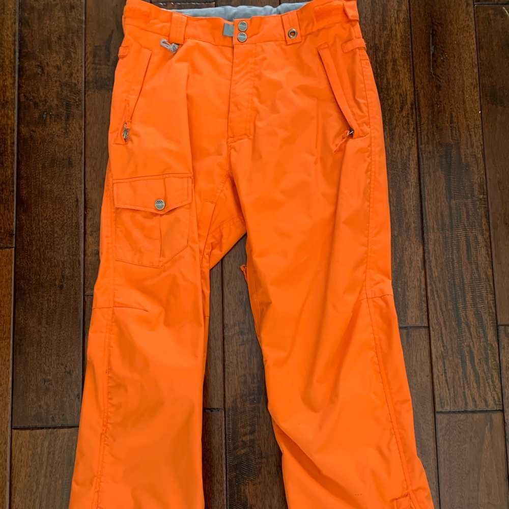 Men’s Orange Snow Pant Size Medium